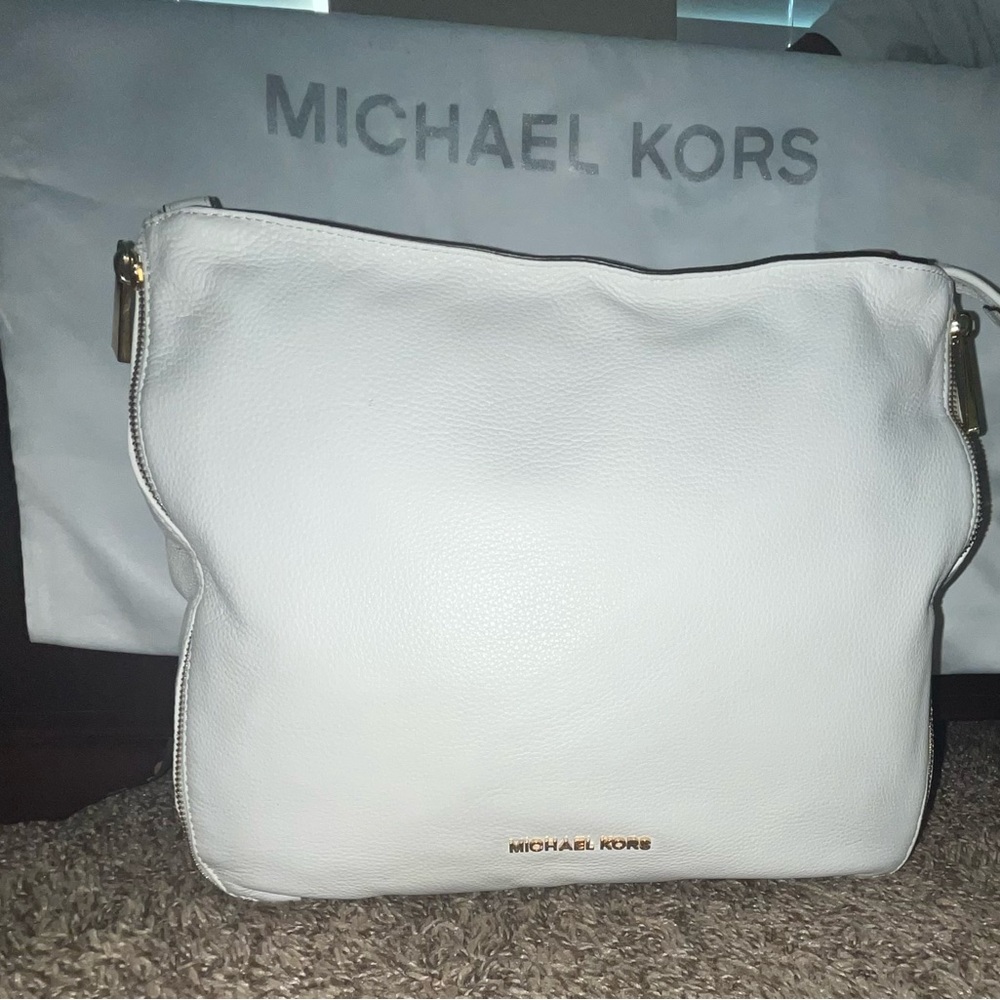 Michael Kors White and Gold Leather Bag